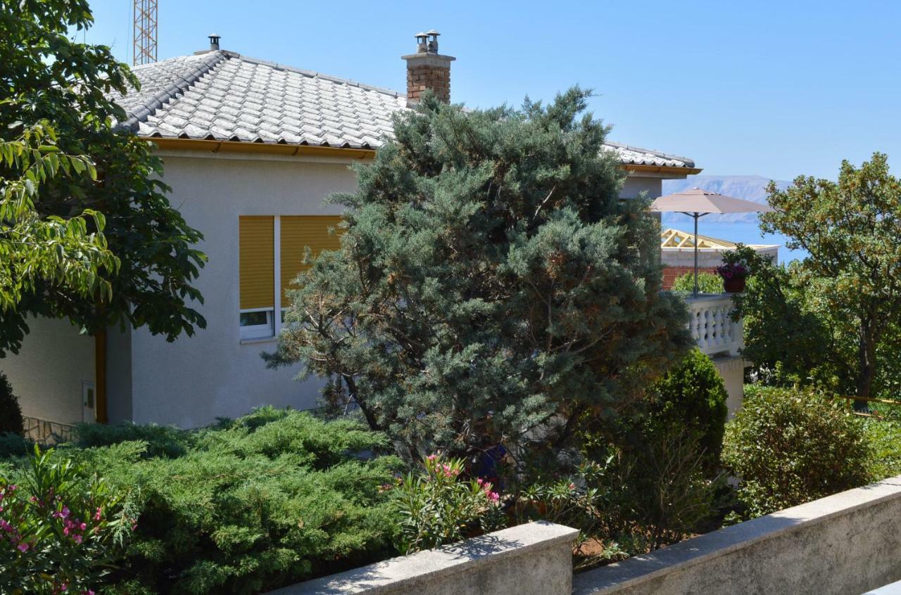 Apartments Rada Novi Vinodolski Exterior photo